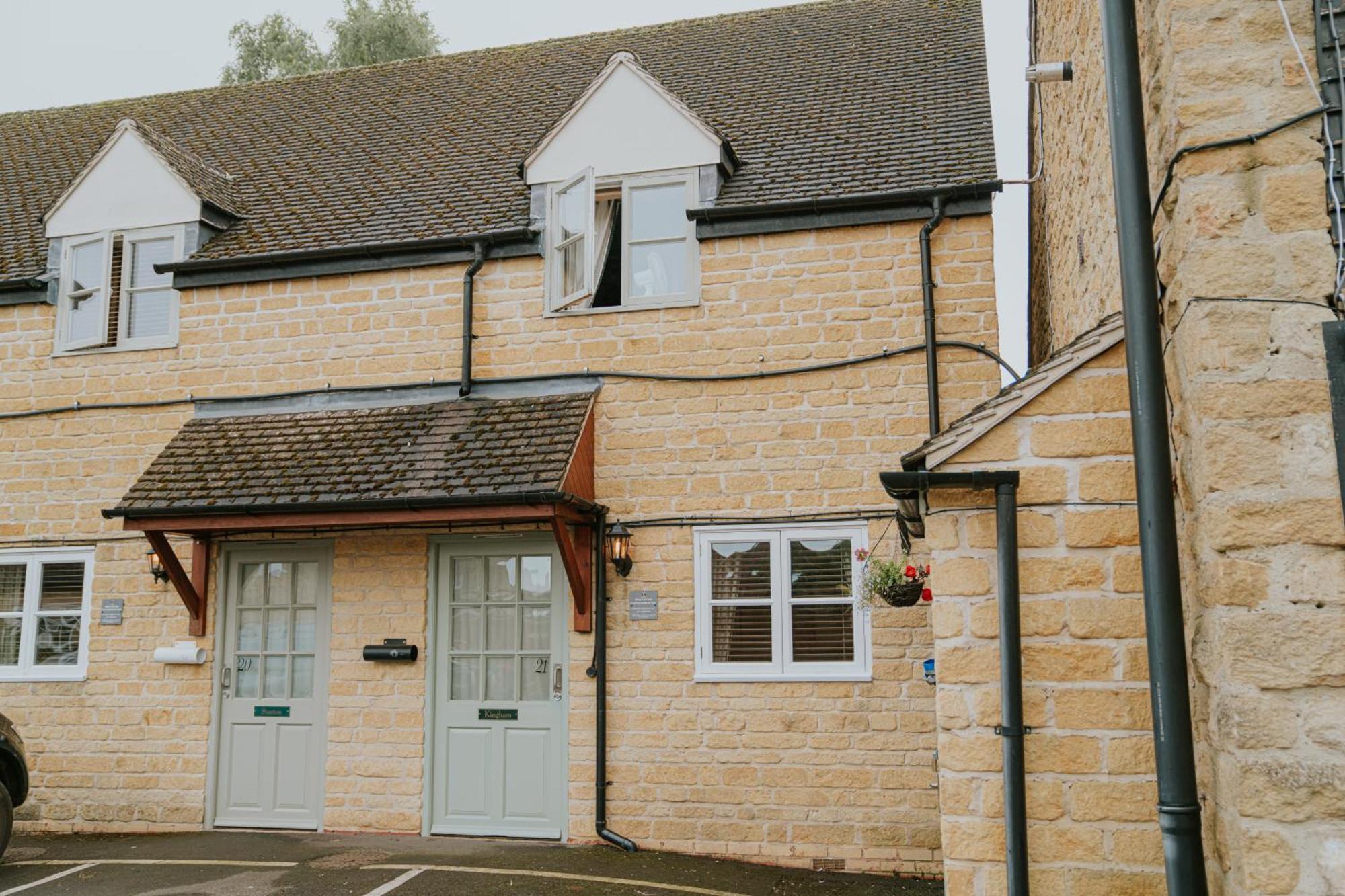 Redesdale Arms Hotel Moreton-in-Marsh Exterior photo